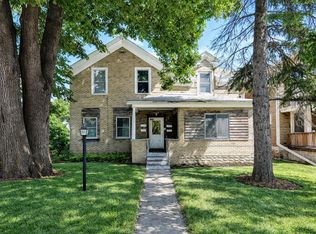1221-23 8th St SE, Minneapolis, MN 55414