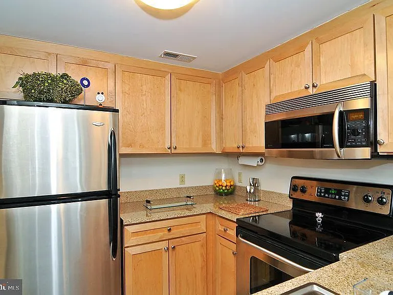 1150 K St NW #1305 — Photo 7