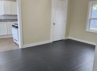914 Panama St, Houston, TX 77009