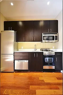 Rented by Living New York | media 11