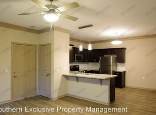 319 Trista Ln APT D, Glasgow, KY 42141