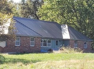 27101 E Saint Route Ee Hwy, Harrisonville, MO 64701