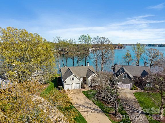 2nd image of 17723 Springwinds Dr