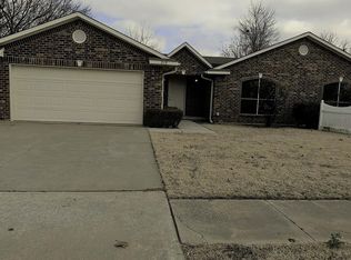 215 Willow Branch Rd, Norman, OK 73072