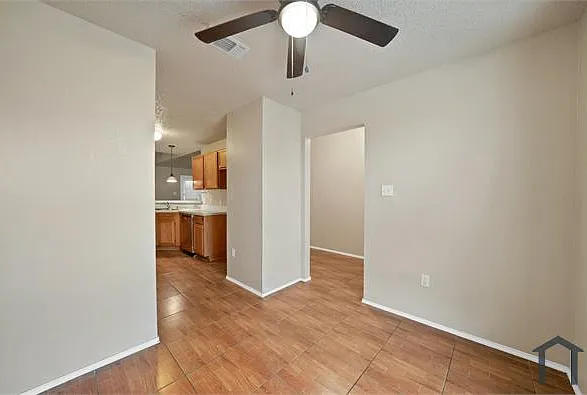 2820 Bent Brook Dr — Photo 17