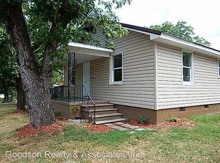 202 B Huss St, Lincolnton, NC 28092