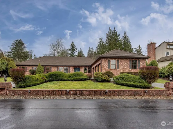 14226 207th Place NE, Woodinville, WA 98077