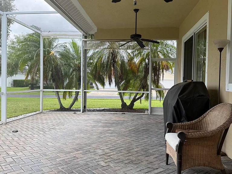 408 N Key Lime Sq SW — Photo 30