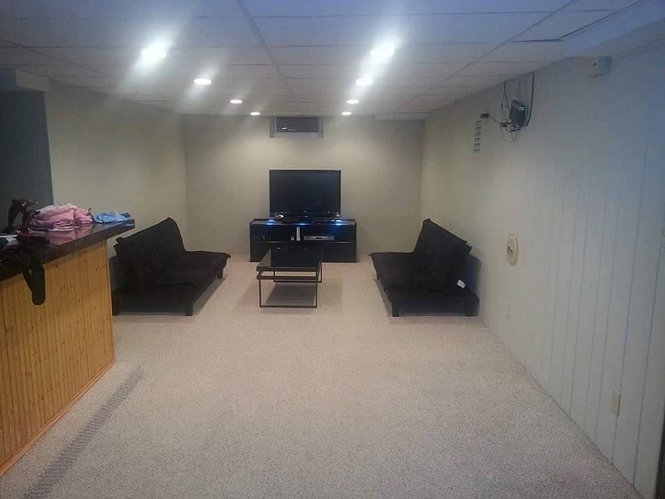 2nd image of 116 Park Ave