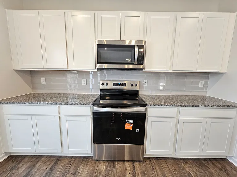 349 Wicklow Ln — Photo 18