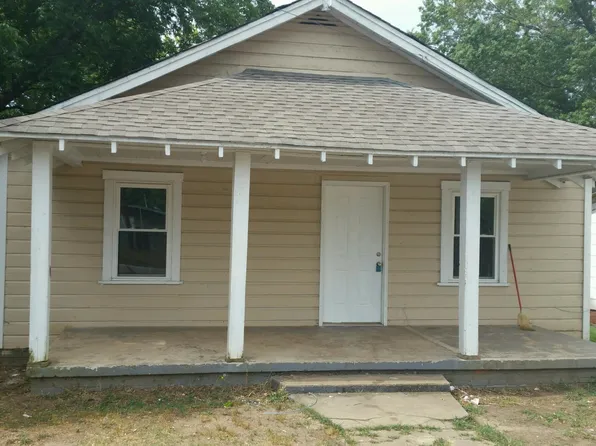 563 Perry Ave, Greenville, SC 29611