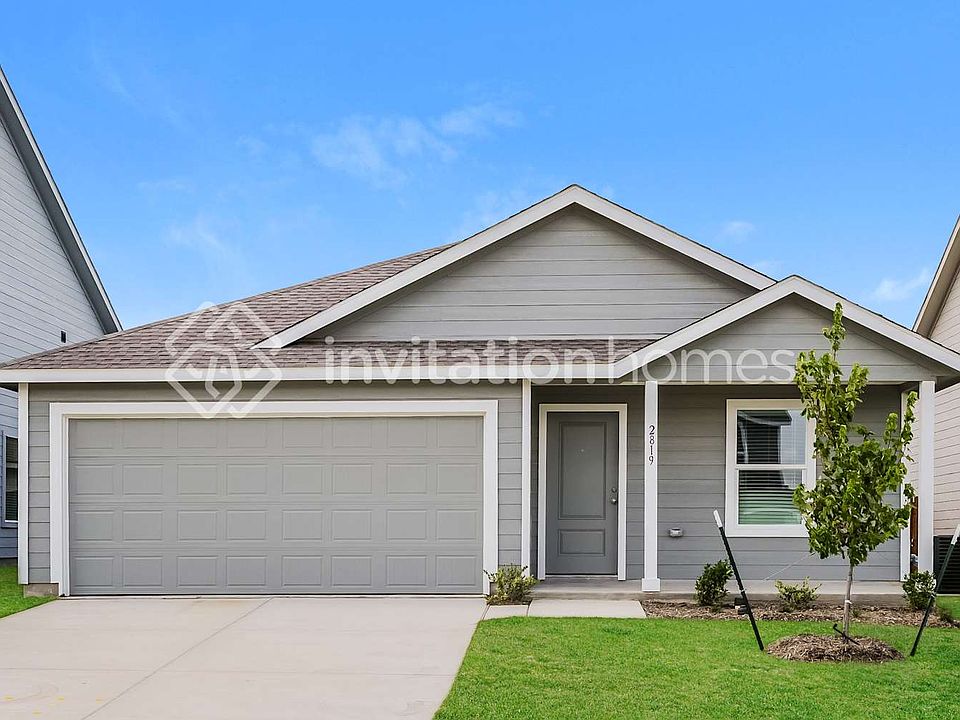 1st image of 2819 Tennessee Walker Way