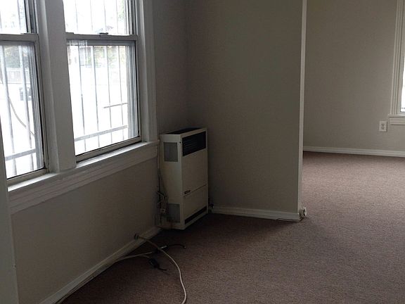 3rd image of 4530 S Normandie Ave APT 100