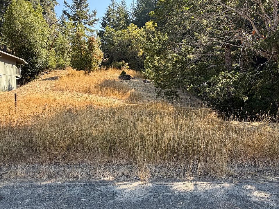 1st image of 25521 Madrone Way