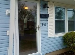 801 River Oaks Blvd, Paducah, KY 42001