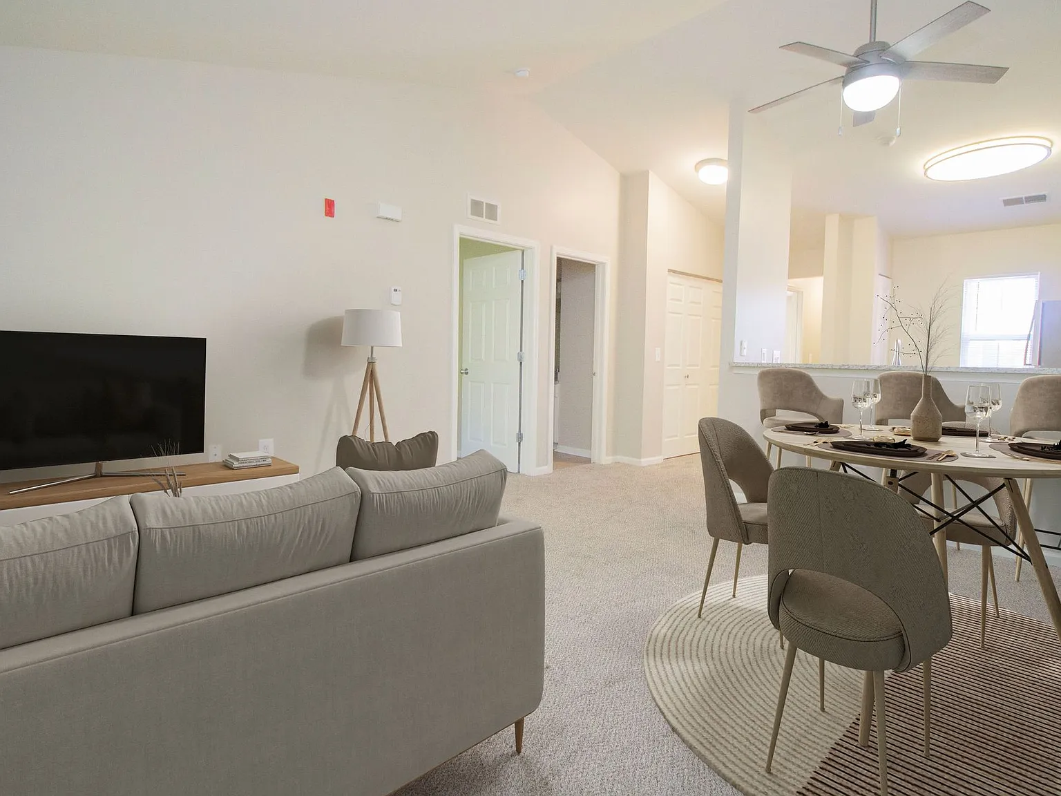 The Pointe at Canton — Photo 3