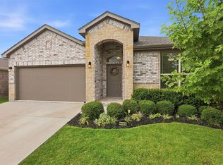 9005 Fescue Dr, Fort Worth, TX 76179