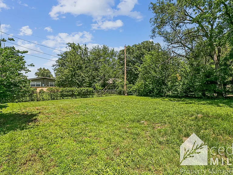 8002 E Gilbert St — Photo 13