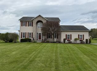 6337 Dodge Rd, La Fayette, NY 13084