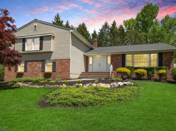 157 Spring Ridge Dr, Berkeley Heights Twp., NJ 07922