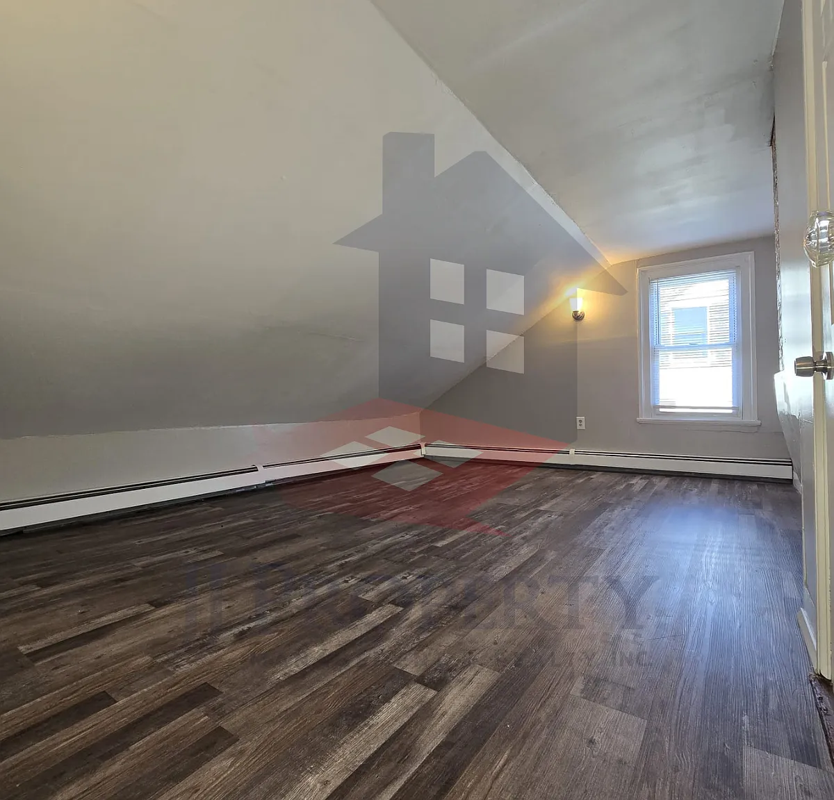 3 bed, $1,500 — Photo 4