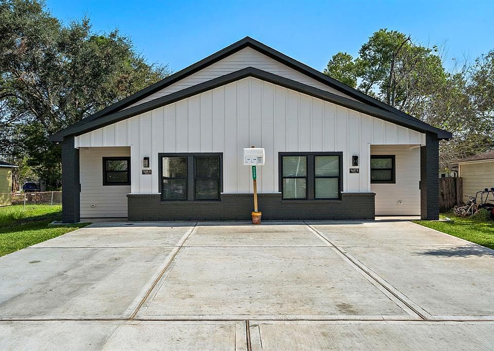 1st image of 9609 Ashville Dr