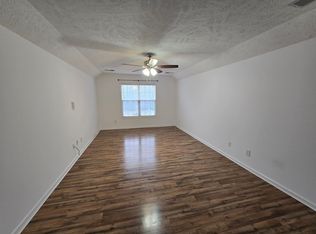 142 Rocktree Ct, Raeford, NC 28376