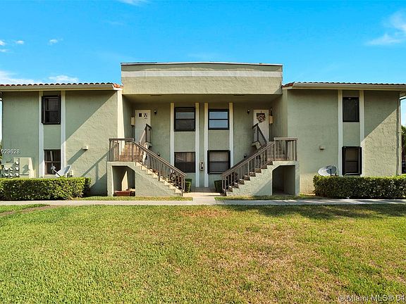 3rd image of 9912 Hammocks Blvd APT 203