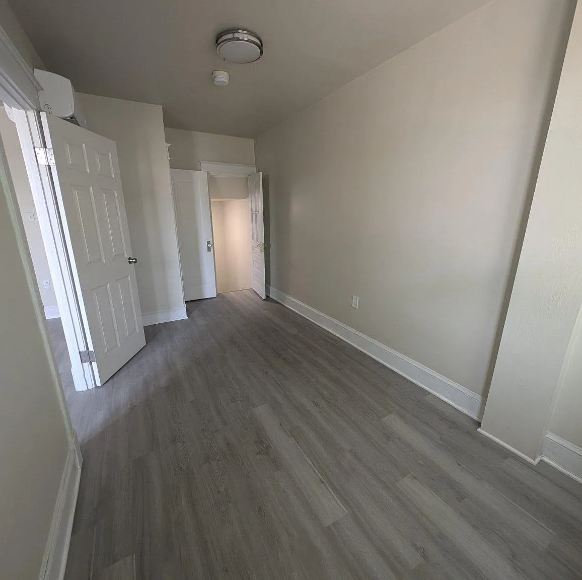 1 bed, 1.0 bath, 580 sqft, $1,600 — Photo 4