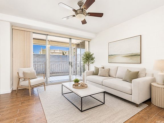 2nd image of 1415 Victoria St APT 211
