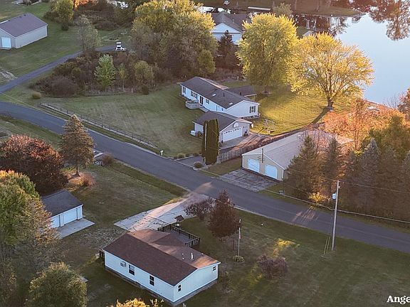 4th image of 480 Dorothy Bowen Dr