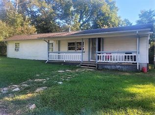 764 E Maple St, Scottsville, KY 42164