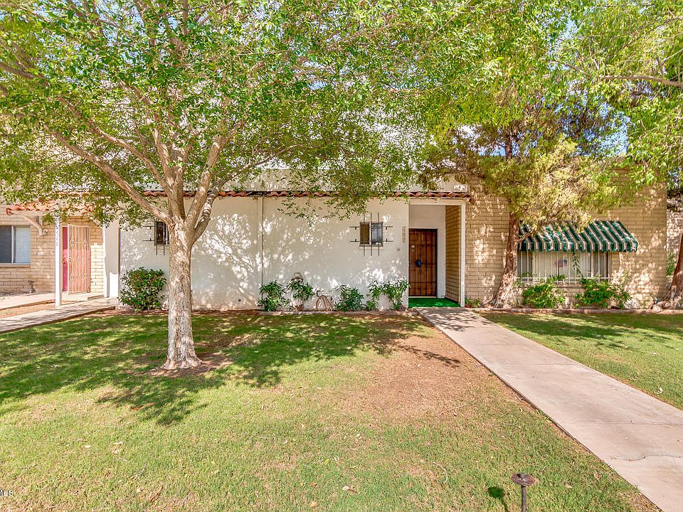 1st image of 609 N Pioneer Cir
