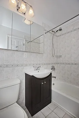 Rented by Point NYC | media 6