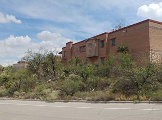 3110 Mesa Verde Dr, El Paso, TX 79904