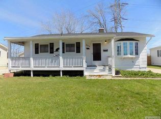 111 Frederick Rd, Tonawanda, NY 14150