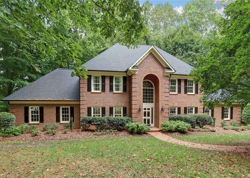 1st image of 4503 Oakmoor Dr
