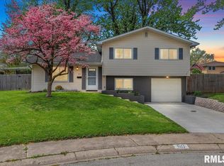 50 Nottingham Rd, Springfield, IL 62704