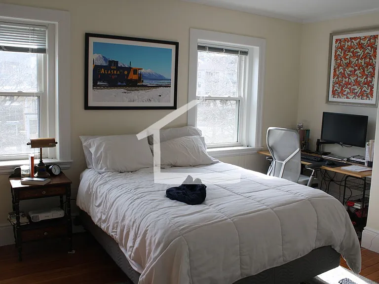 1616 Beacon St #3 — Photo 12