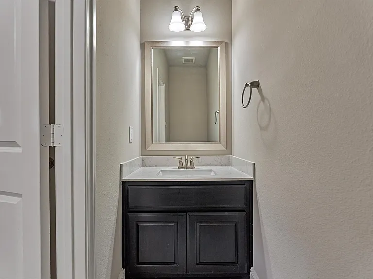 20911 Velvet Wing Dr — Photo 11