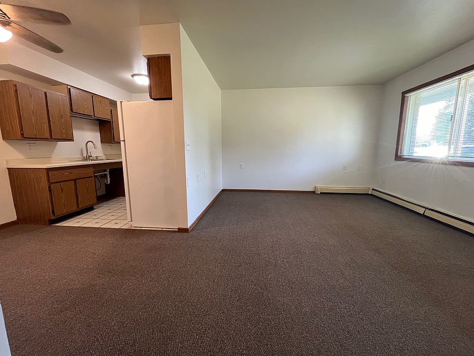 1st image of 303 Birch St #11