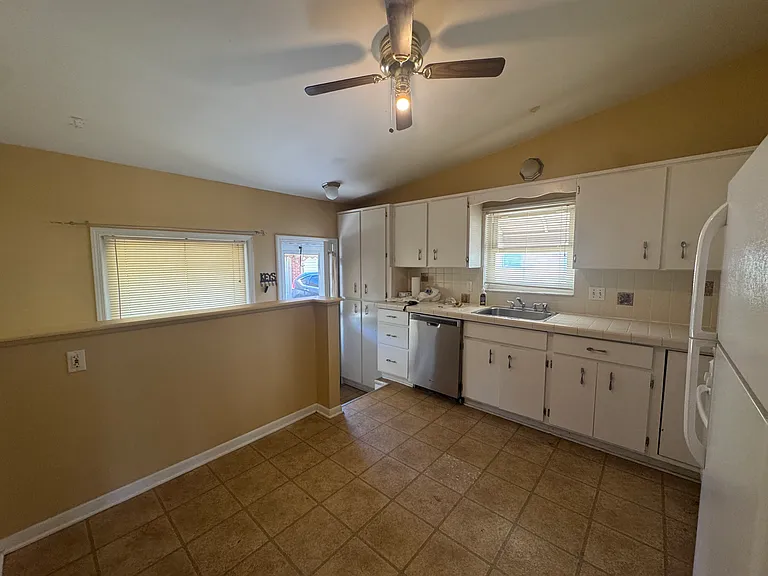 5314 Streefkerk Dr — Photo 22