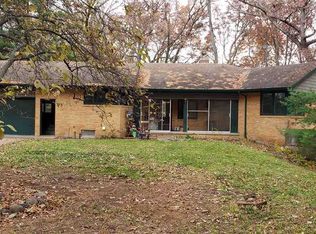 Milo Dr, Jackson, MI 49201