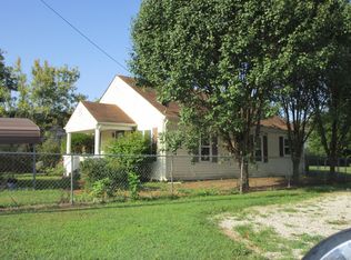 301 N Main Ave, Summersville, MO 65571