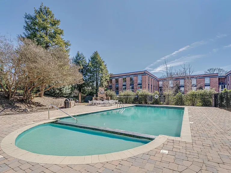 1400 Kenesaw Ave #23C — Photo 14