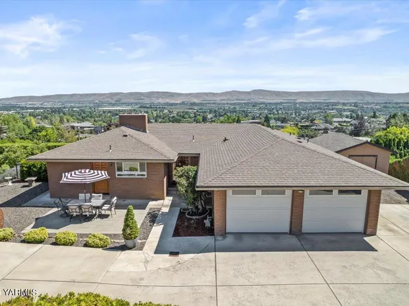 6908 Englewood Ave, Yakima, WA 98908