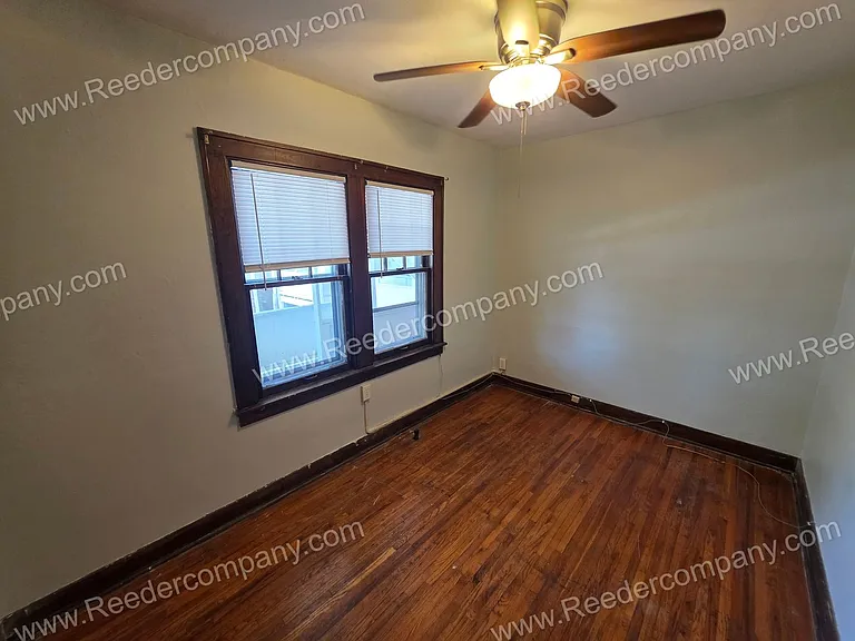 204 Lafayette Avenue — Photo 6