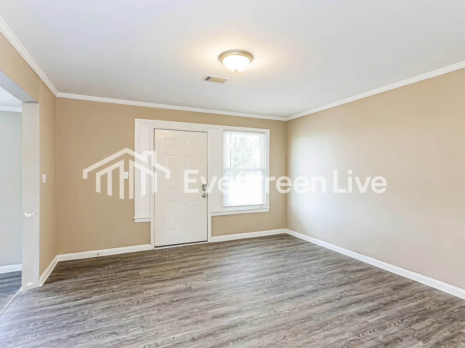 4 bed, 1.0 bath, 1158 sqft, $895 — Photo 4