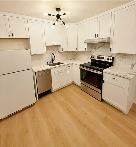 755 Rose Ave #7 Photo 1
