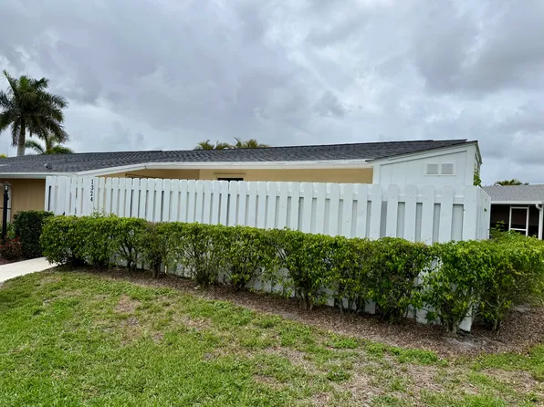 1324 Chippewa St, Jupiter, FL 33458